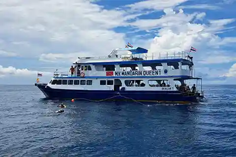 Liveaboard to Similan Islands and Mergui Archipelago
